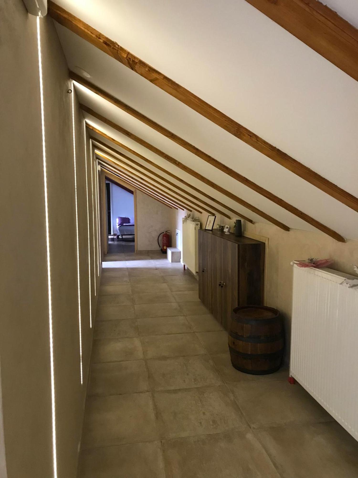 Apartments Pkt Delux Ni Kültér fotó